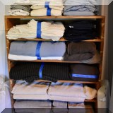 D89. Linens